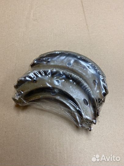 Задние тормозные колодки Mercedes Sprinter w904