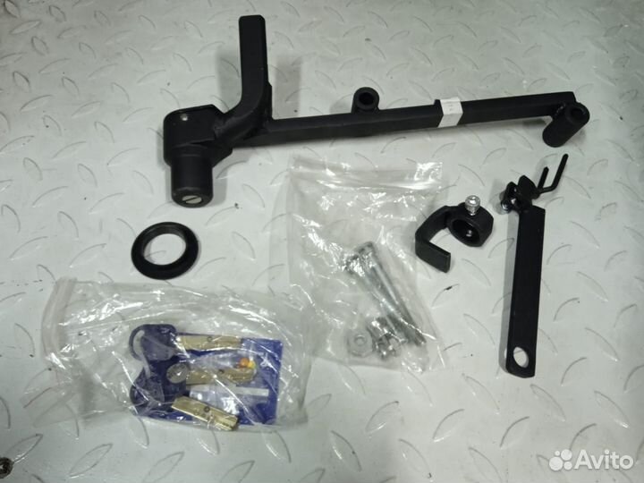 Замок МКПП 6 ст(под черный селектор)