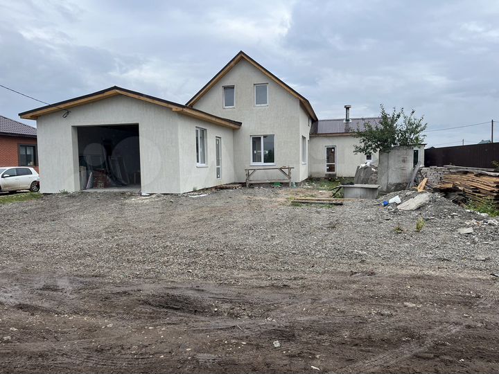 Дом 120 м² на участке 5 сот.