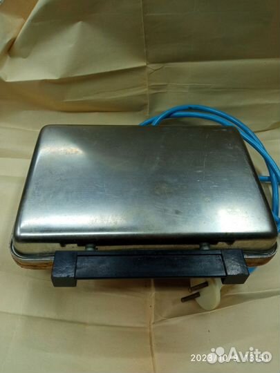 Вафельница СССР электрическая