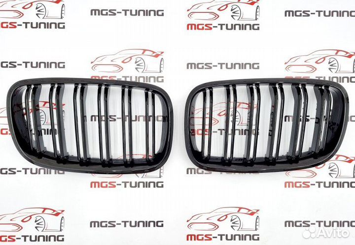 Решетка BMW X5 E70 стиль X5M черный глянец