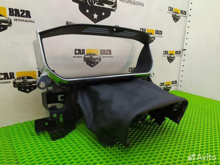 Накладка панели приборов Land Rover Range Rover