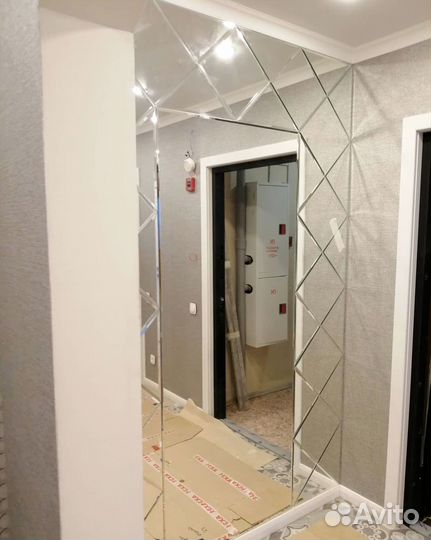 Зеркальное панно