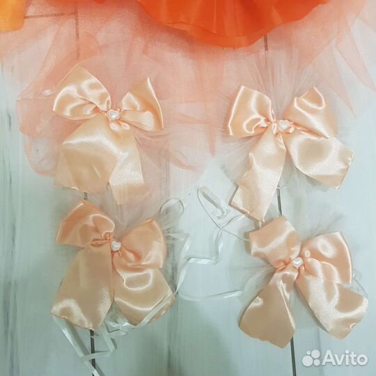 Кольца на свадебную машину