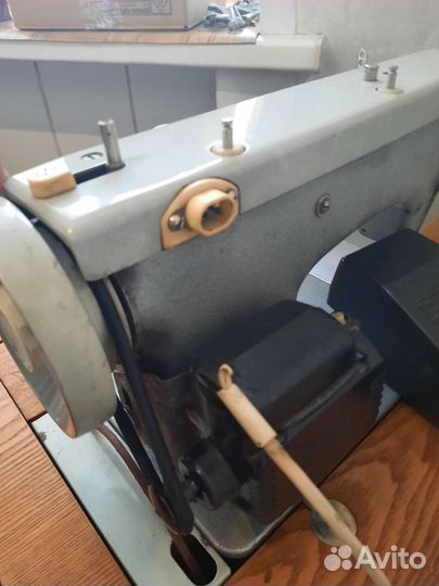 Электропривод к швейной машинкеж