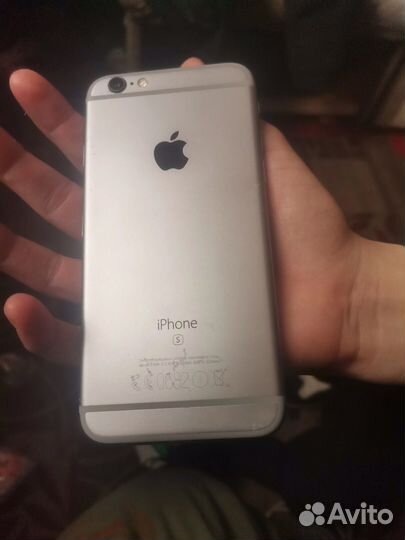 iPhone 6S, 64 ГБ
