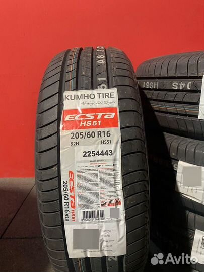 Kumho Ecsta HS51 205/60 R16 92H