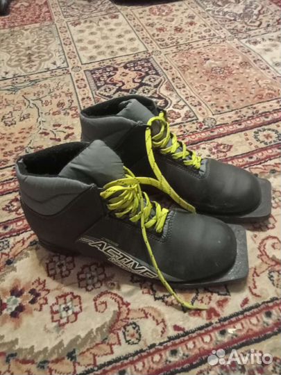 Лыжные ботинки Ларсен Актив