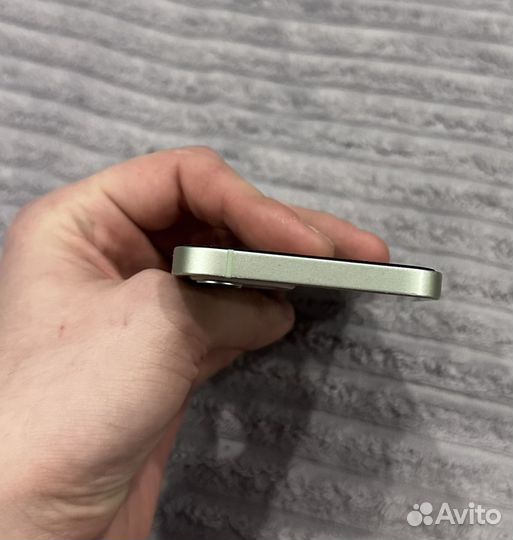 iPhone 12, 64 ГБ