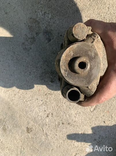 Суппорт задний левый bmw 5 e39