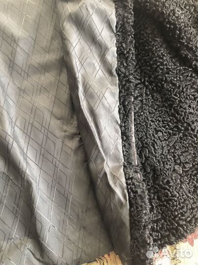 Полушубок женский каракуль