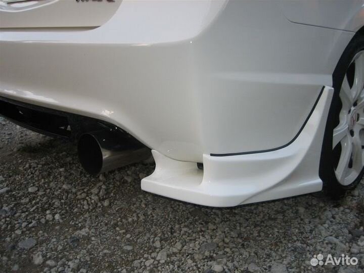 Honda Civic 4D обвес Bomex