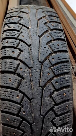 Nokian Tyres Hakkapeliitta 4 225/65 R17