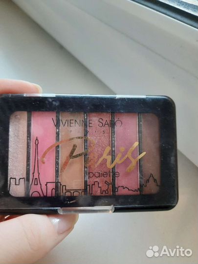 Тени для век, палетка Vivienne Sabo