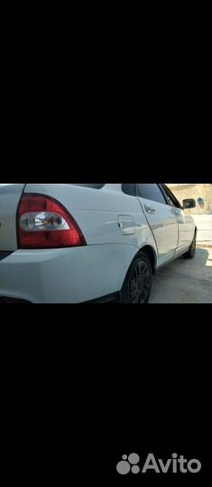 Капот приора