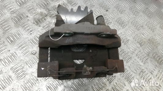 Суппорт тормозной передний левый citroen C4 picass