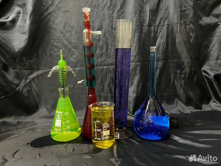 Лабораторная посуда для интерьера и декораций
