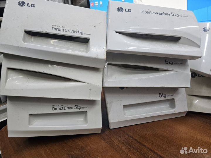 Лоток для порошка LG