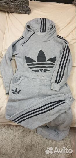 Спортивный костюм adidas 44 размер