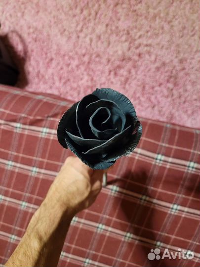Кованая роза