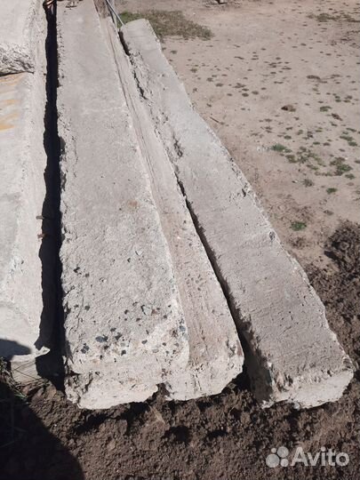 Бетонные блоки для фундамента бу