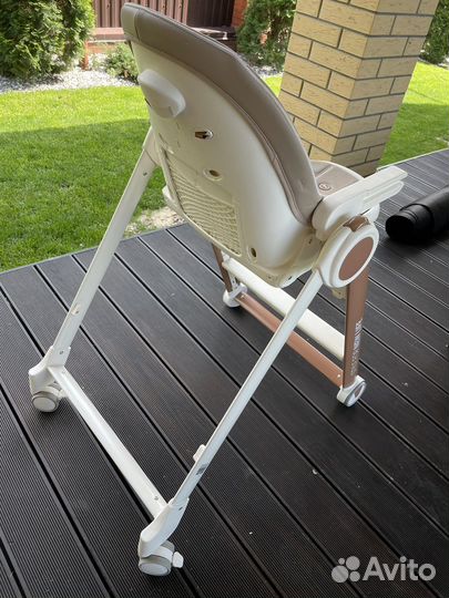 Детский стульчик для кормления happy baby