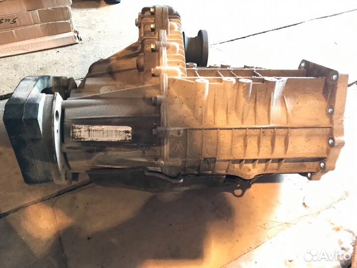 Раздатка V. W. Touareg2008 VIN 0аd.341.011.G