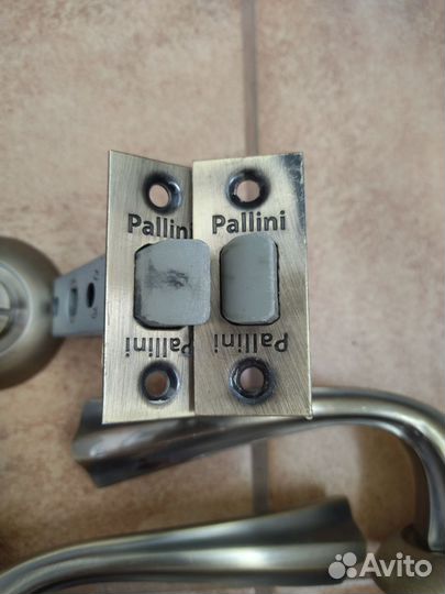 Дверные ручки межкомнатные. Morelli