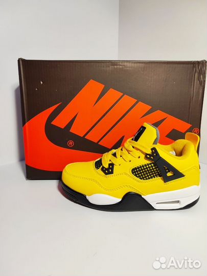 Кроссовки детские Nike Air Jordan желтые