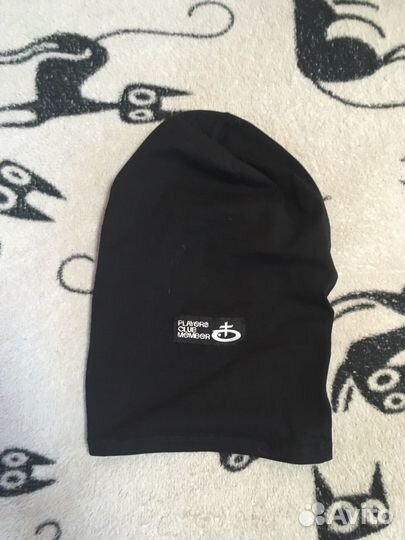 Ski mask obladaet