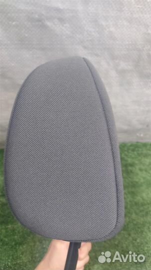 Подголовник Peugeot Expert 2010