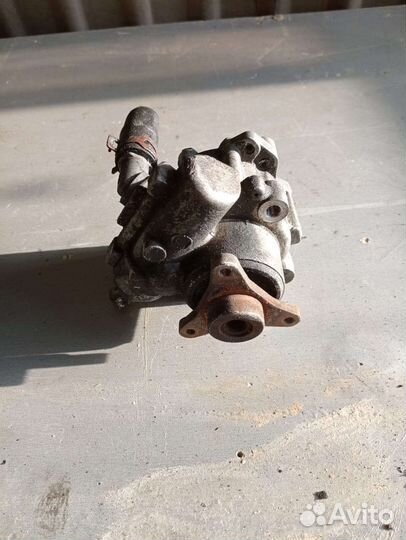 Насос гур renault Master. 2.2 дизель