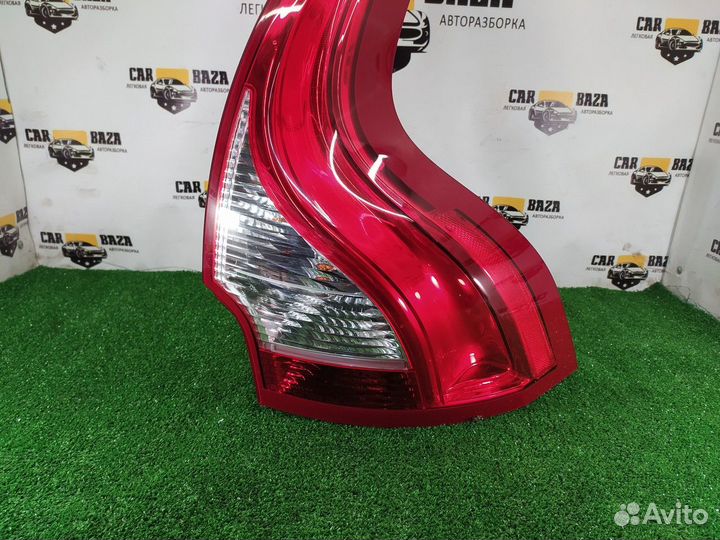 Фонарь задний правый R Volvo XC60