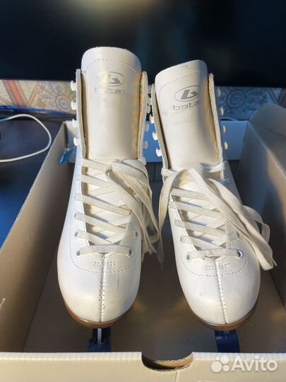 Женские коньки для фигурного катания Botas