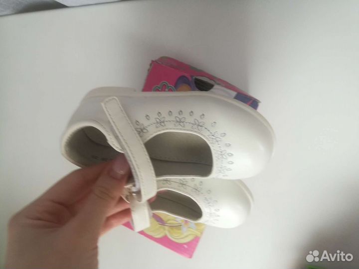 Туфельки на девочку