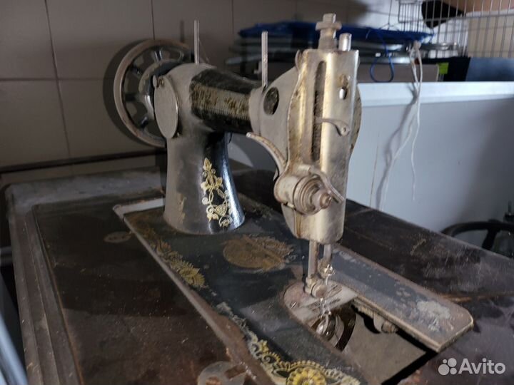 Швейная машинка