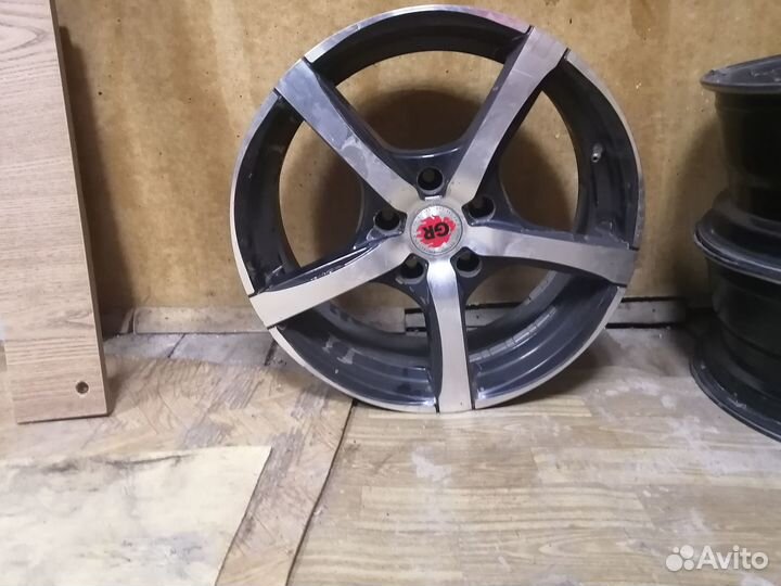 Диски 5x114.3 R17 GR