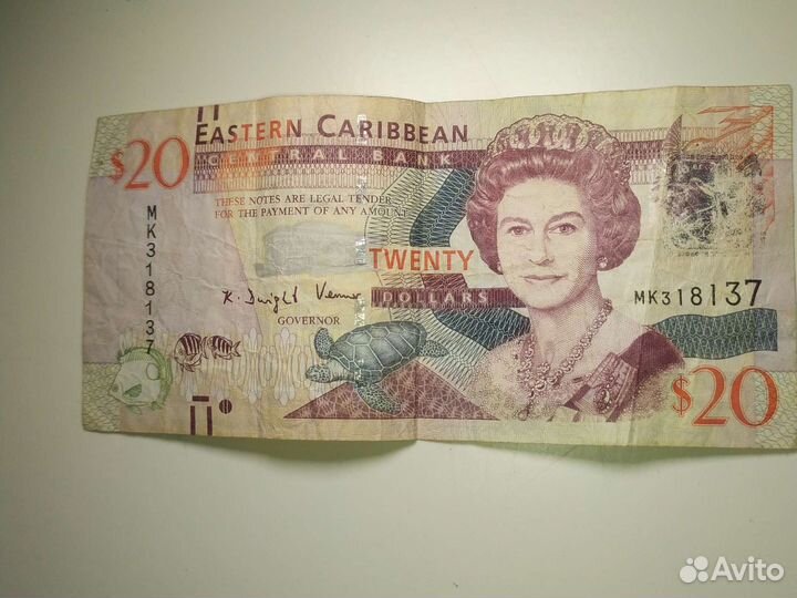 Иностранные купюры и манеры