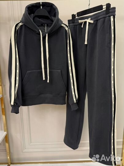 Спортивный костюм женский balenciaga