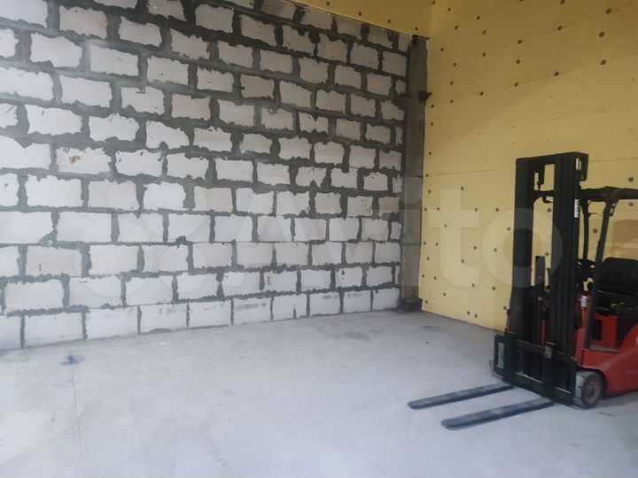 Склад, 300 м²