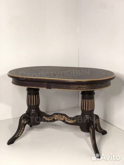 Столы и стулья