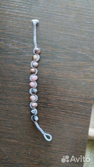 Браслет в технике макраме