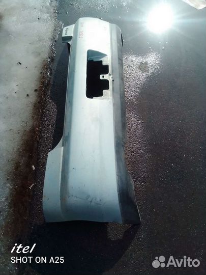 Бампер nissan skyline 35