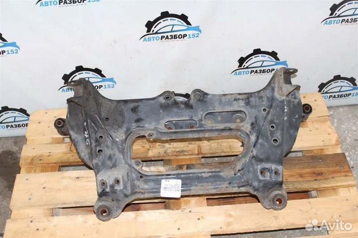 Подрамник передний Nissan X-Trail NT30 QR20DE