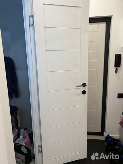 Двери межкомнатная с коробкой бу