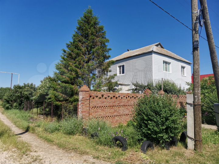 Дом 250 м² на участке 20 сот.