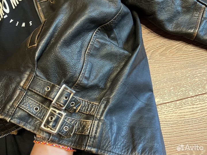 Куртка кожаная женская 46 размер