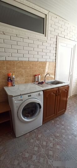 Комната 20 м² в 6-к., 2/2 эт.