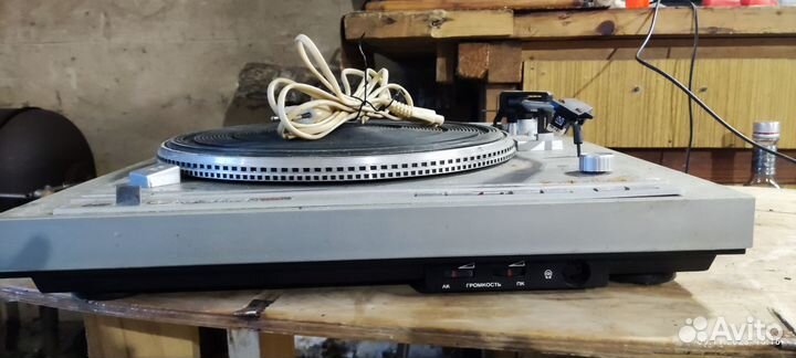 Проигрыватель винила Вега эп 110 стерео