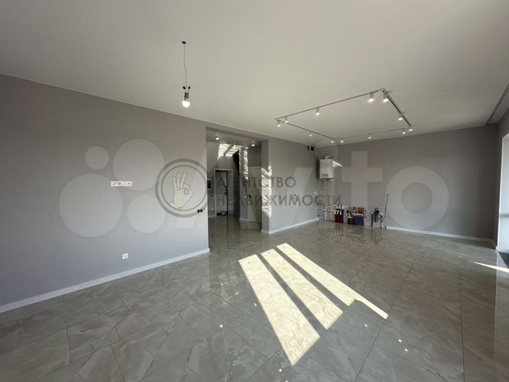 Коттедж 144 м² на участке 10 сот.